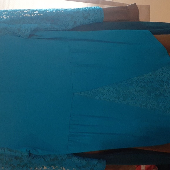 Top - Picture 2 of 4